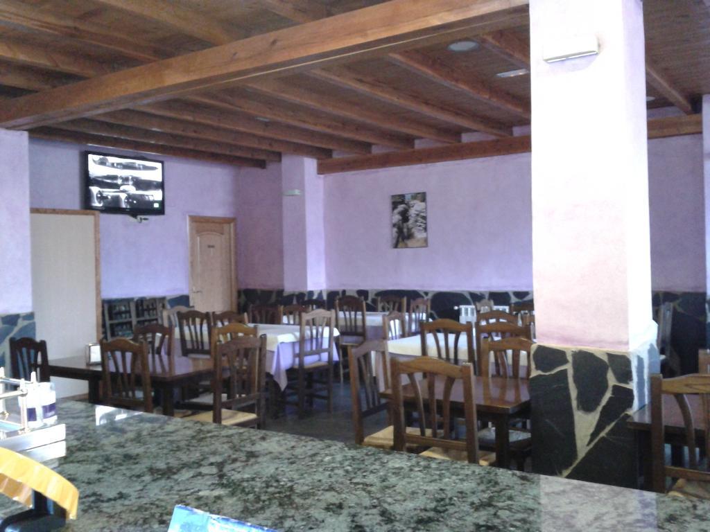 Hostal El Olmo Camarena de la Sierra Exteriér fotografie