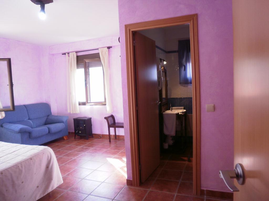 Hostal El Olmo Camarena de la Sierra Exteriér fotografie